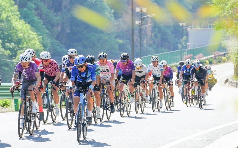 赛事哨声起三秦百姓“燃”起来(图1)